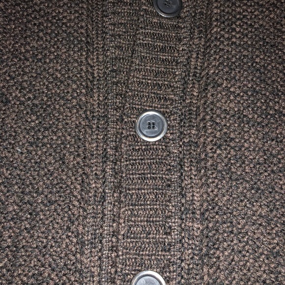 Kenneth Cole Sweater - Picture 3 of 4
